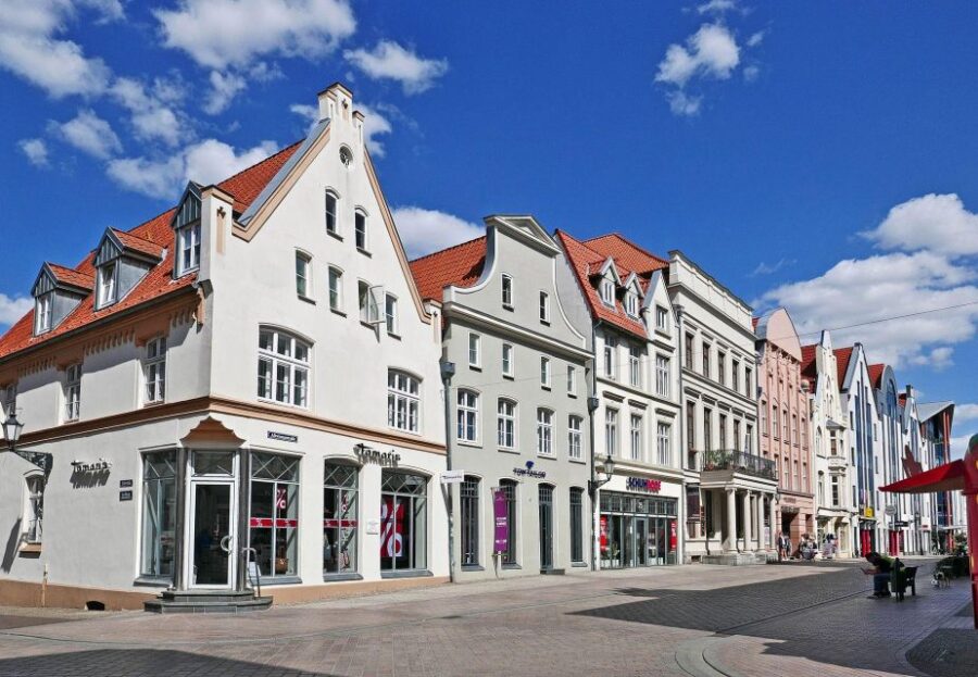 Wismar Private Guided Walking Tour - Starting Point at St.-Georgen-Kirche in Wismar