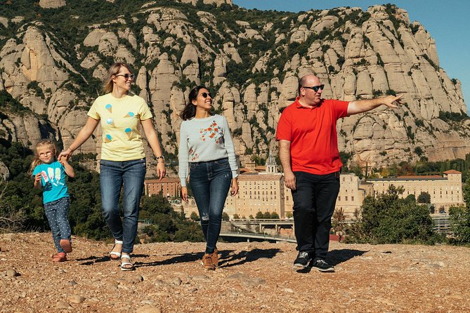 With Locals Ultimate Montserrat PRIVATE Day Trip - With Cable Car and Train - Personal Guidance Throughout the Montserrat Visit