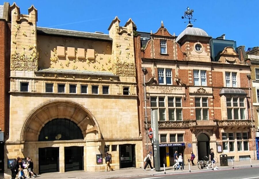 Women in London: Whitechapel Walk by Sams Walk - Exploring Whitechapel’s Historic Sites and Women’s Contributions