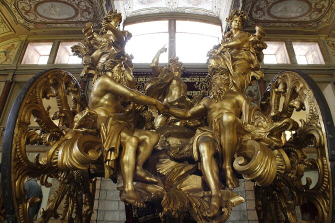 Wonderful Private Full Day Tour of Lisbon - Praça do Comércio: Lisbon’s Historic Heart