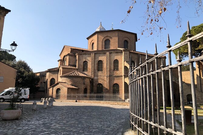 Wonderful Ravenna, visit 3 UNESCO sites with a local guide on a private tour - Dante’s Tomb and the Quadrarco of Braccioforte