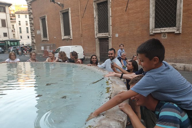 Wonders of Rome Small Group Walking Tour - Starting Point and Tour Duration in the Heart of Rome