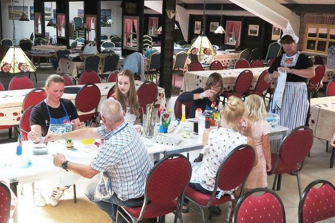 Wooden Shoes Painting Private Workshop in Simonehoeve - Painting a Decorative Wooden Shoe: What to Expect