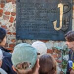 World War II in Krakow Walking Tour in English - Starting Point at Wawel Hill’s Triangle Square