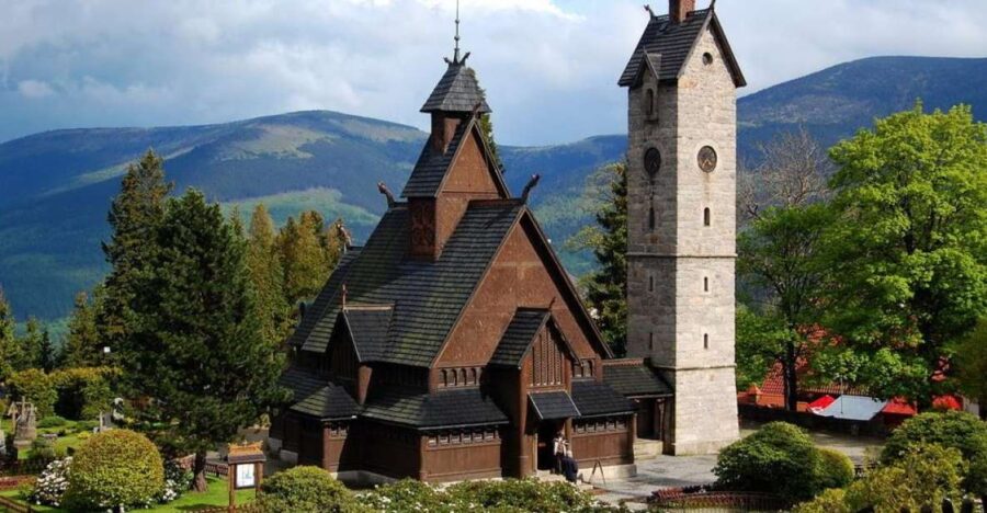 Wroclaw: Giant Mountains & Valley of Palaces Day Tour - Highlights of the Tour: From Medieval Castles to Stave Churches