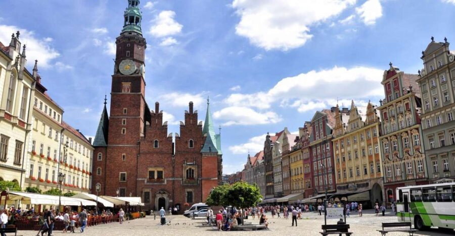 Wroclaw: Old & New Town Highlights Private Guided Walking To - Discovering Wroclaw University and Its Baroque Aula Leopoldina