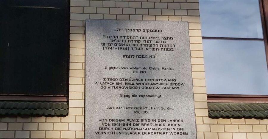 Wroclaw: Third Reich and World War Two Historical Tour - Discovering Wroclaw’s Old Town and Historical Landmarks