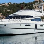 Yacht Private Tour Gallipoli Porto Cesareo - Enjoying the Onboard Amenities and Refreshments