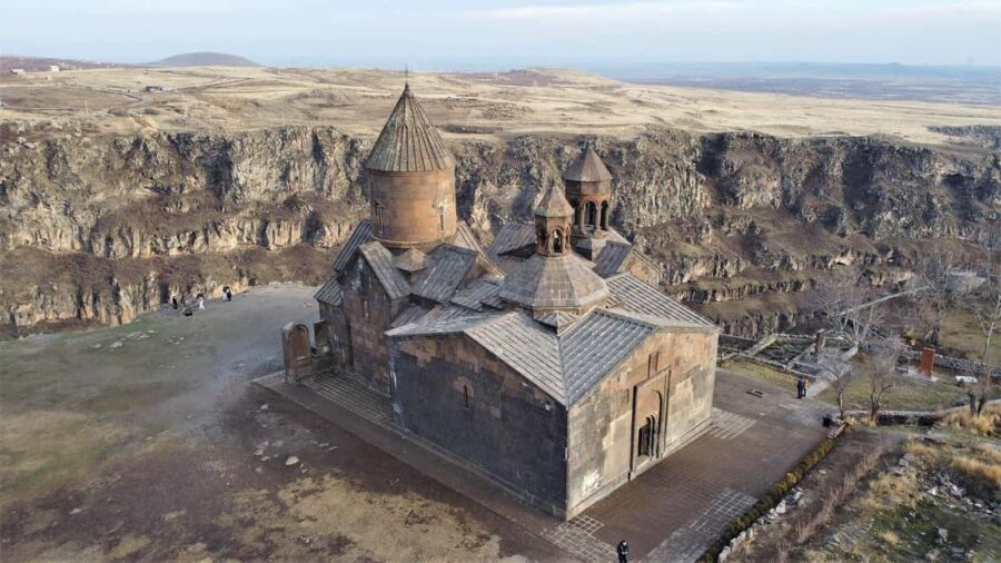 Yerevan: Amberd Fortress, Byurakan Observatory & Lake Tour - Discover Armenia’s Space Heritage at Byurakan Observatory
