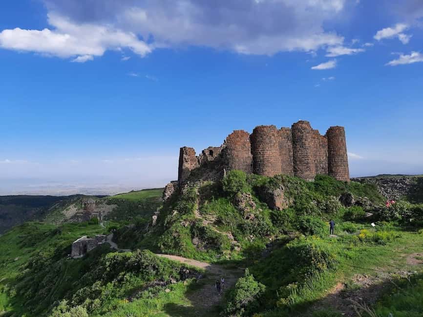 Yerevan: Amberd Fortress, Mount Aragats & Kari Lake Tour - Visiting Vahramashen Church: A Medieval Spiritual Landmark