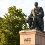 Yerevan: Armenian Language Walking Tour with Local Guide - From the Armenian Alphabet to Everyday Words