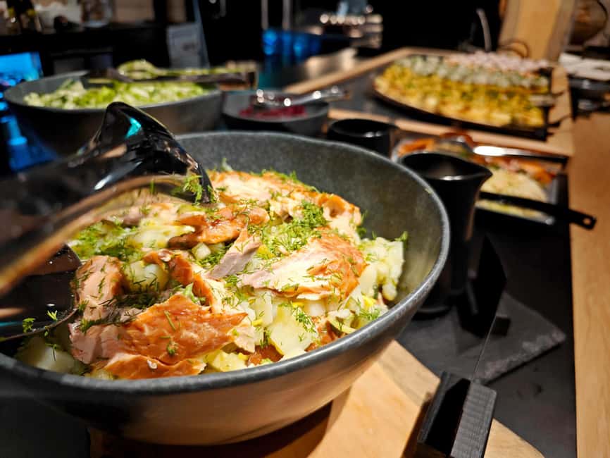 Ylläs: Northern Lights Dinner with Snowcat Ride - Starting Point and Transportation Logistics at Ylläs Ski Resort