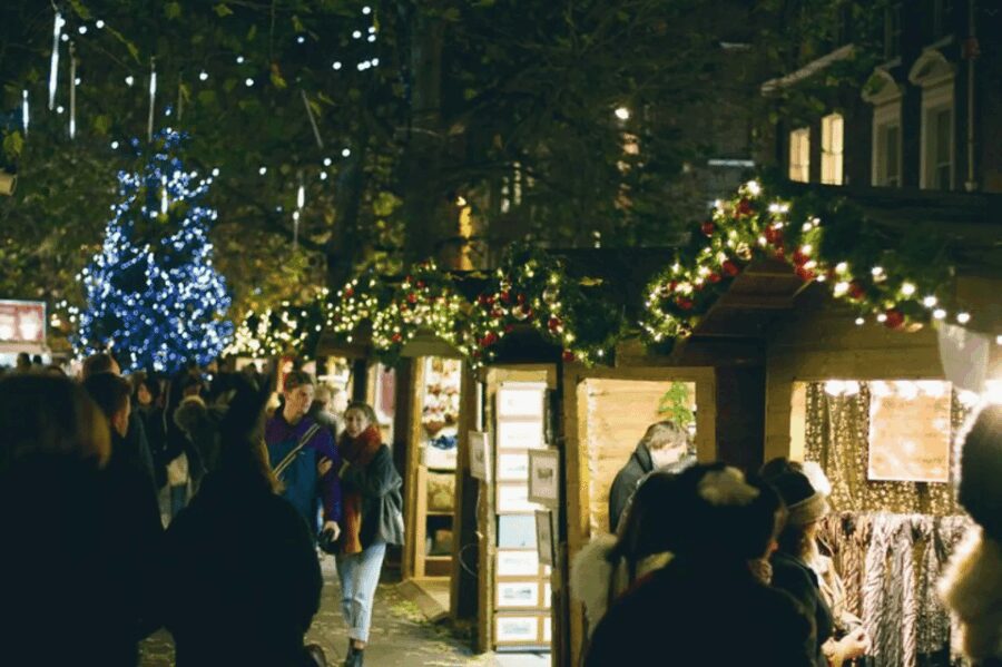 York: Christmas Market and City Highlights Walking Tour - Starting at Parliament Street in York’s Christmas Market