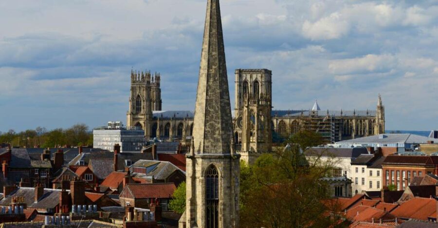 York: City Highlights Small Group Walking Tour - The Tranquil Museum Gardens with Roman and Saxon Ruins