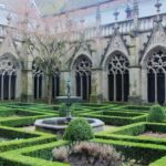 Your Own Utrecht Tour: Quest for mysteries and treasures - Optional Market Visits and Local Art Scenes