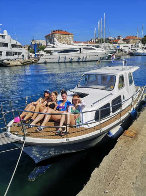 Zadar: Island-Hopping Blue Lagoon Boat Tour with Drink - Easy Meeting Point and Simple Logistics