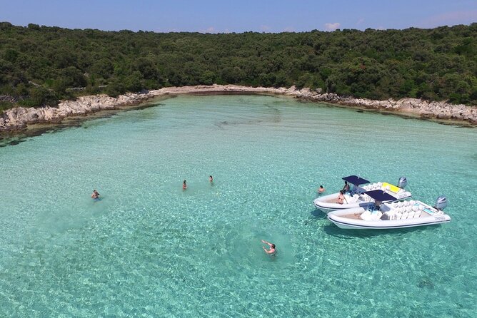 Zadar: Shipwreck Dive, Sandy Beach, Lighthouse & Island Tour - Snorkeling at Ledenik Wreck: An Underwater Encounter