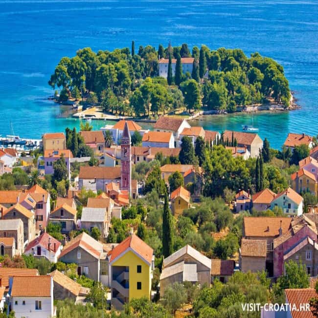 Zadar Speed Boat Tour: A Thrilling Adriatic Adventure - Exploring Preko Village on Ugljan Island