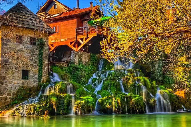 Zadar to Zagreb private transfer with a visit to Plitvice Lakes - The Comfort of a Private Transfer from Zadar to Zagreb