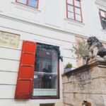 Zagreb: Explore with an Art Historian  Private Walking Tour - Meeting Point and Duration