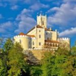 Zagreb: Krapina Neanderthal Museum & Trakoan Castle Tour - The Scenic Drive to Trakoan Castle and Its Photo Opportunities