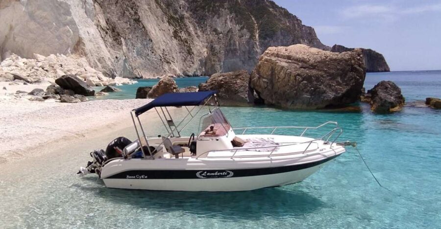 Zakynthos: Turtle Island and Caves Private Boat Trip - Discovering the Keri Caves for Snorkeling and Scenic Views