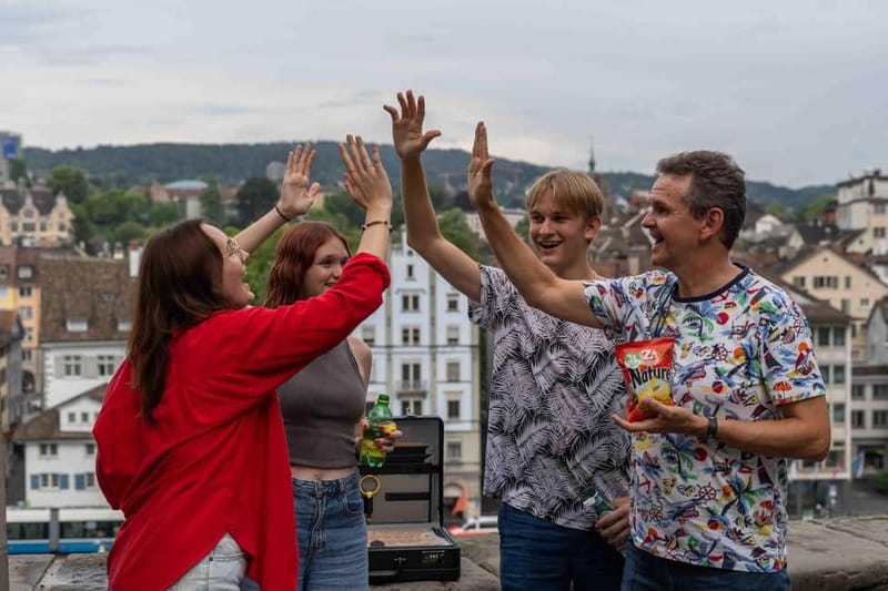 Zürich: guided Escape Game - Boatride, Snacks and Drinks - Starting Point Near Zürich Main Station