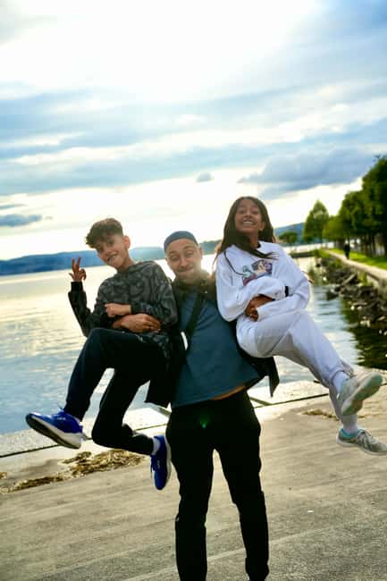 Zurich: Half-Day Private Tour to Rapperswil with Local Guide - The Starting Point: Pickup in Zurich and Transfer to Rapperswil