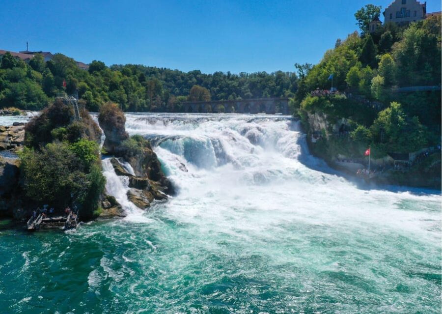 Zürich:Private Car Tour- Rhine Falls, Titisee & Black Forest - From Zurich to the Majestic Rhine Falls and Beyond