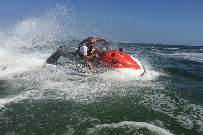 1.5 Hour (20 miles) Waverunner Tour. See Mangrove Tunnels, 20 Islands & SandBar - Riding Yamaha WaveRunners in the Florida Keys