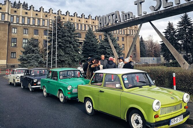 1.5h Crazy Guides' Communism Tour of Nowa Huta in Classic Car - Departure from Krakow City Centre and First Look at Central Square