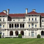 1-Day Small Group to Breakers, Marble House and Downtown Newport - Strolling the Cliff Walk for Coastal Views and Estate Sightings