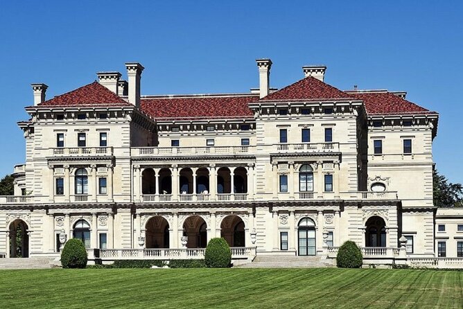 1-Day Small Group to Breakers, Marble House and Downtown Newport - Strolling the Cliff Walk for Coastal Views and Estate Sightings
