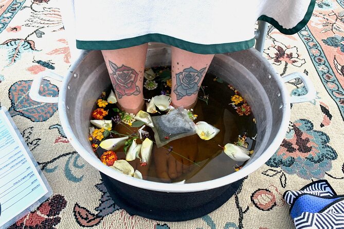 1 hour and a half private Foot and Facial Reflexology in Bari - The Balance of Relaxation and Rebalancing