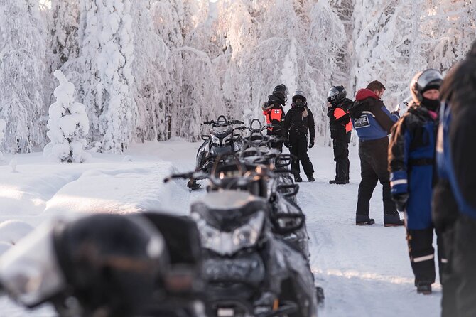 1 Hour Easy Snowmobile Safari in Levi - What the Tour Includes: Thermal Clothing and Safety Briefing
