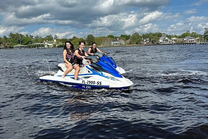 1 Hour Jet Ski Rental in Jacksonville, FL Evolution Jetsports - Jacksonvilles Ortega River: The Perfect Setting for Jet Skiing