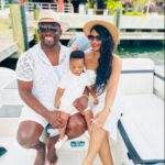 1 hour Miami Private Boat Ride with champagne and captain - Easy Booking with Flexible Payment Options