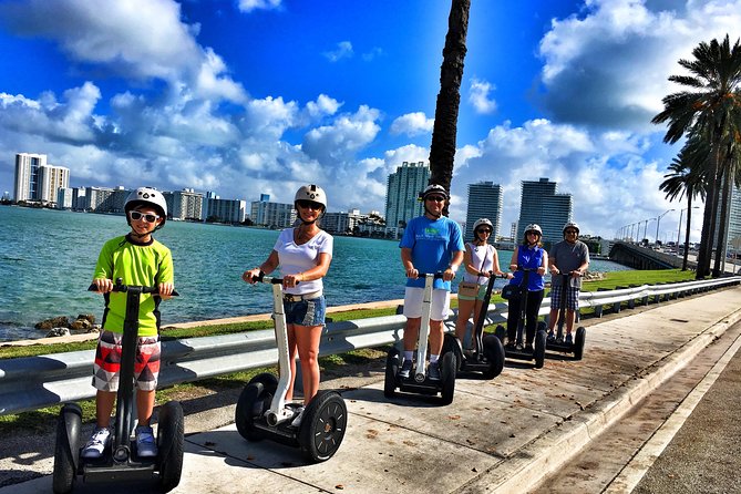 1 Hour Star Island Segway Tour - Ocean Drive’s Vibrant Atmosphere