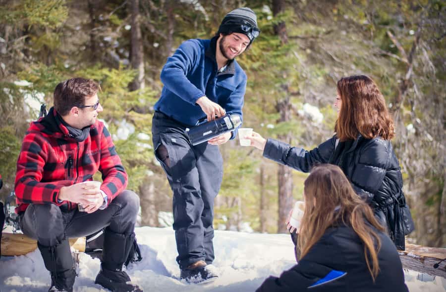 15 min. Tadoussac : Snowshoe Trails & Dinner Saguenay Fjord - Wildlife Tracking and Boreal Forest Insights
