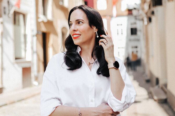 1H Private Photoshoot in Old Town of Riga - The Uniqueness of a Private Photoshoot in Riga’s Old Town