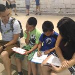 1h30 - Louvre Highlights optional 'families with kids' - Eng/Esp - Navigating the Louvre with a Skilled Guide