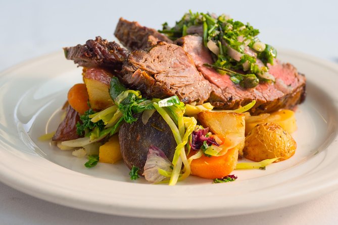 2.5-hour Dinner Cruise on Willamette River - Meeting Point and Logistics in Downtown Portland