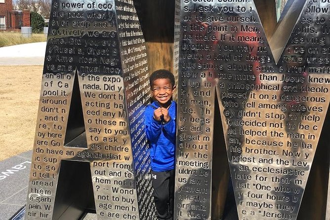 2.5 Hours Essence of Memphis African American History Tour - Visiting the Lorraine Motel and the Civil Rights Museum