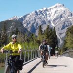 2-Hour Guided Banff Townsite e-Bike Explorer - Easy Riding on Well-Maintained eBikes