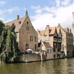 2-Hour Historical Walking Tour in Bruges with Praline Included - The Market Square and Belfry Highlight Bruges’ Medieval Wealth