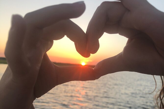 2-Hour Private Hilton Head Sunset Cruise - Viewing Daufuskie Island from the Calibogue Sound