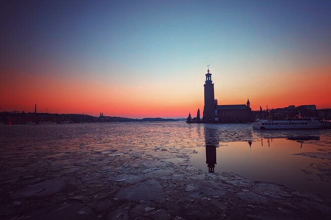 2-Hour Walking Tour Stockholm (Old Town and Surroundings) - Starting Point and Tour Duration