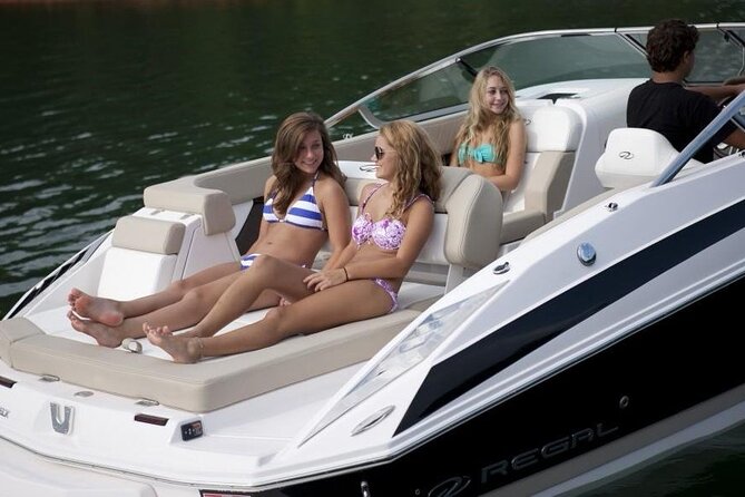 2 Hours Private Boat Tour Como - Visiting Villa Erba and the Home of Luchino Visconti