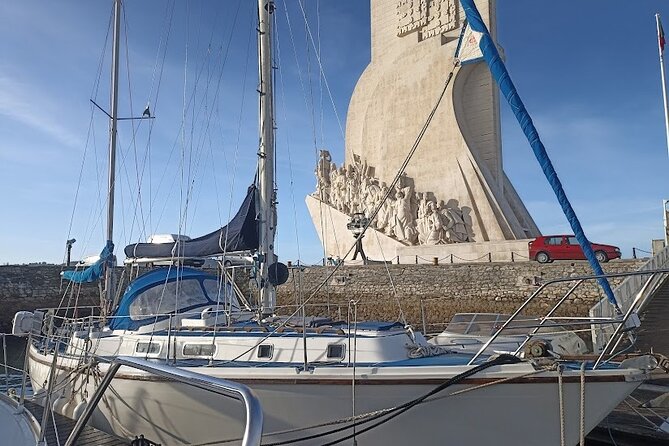 2 Hours Private Sailing in Lisbon - Meeting Point and Accessibility Details