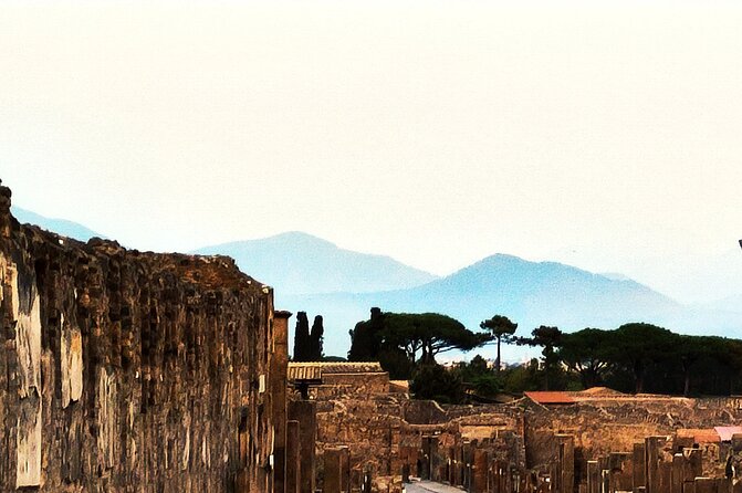 2 Hours Private Tour in Pompeii with Archaeologist - The Roman Amphitheater: One of the Oldest in the World